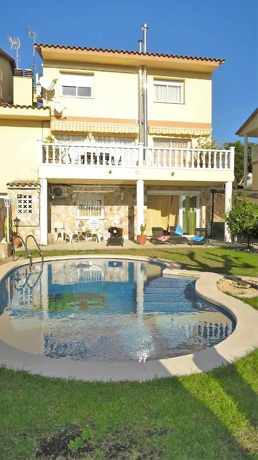 Villa Carolina Mataro 0*,  Spain